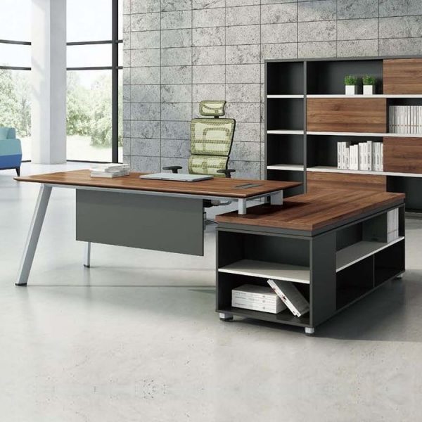 Executive Table ETMC - 03