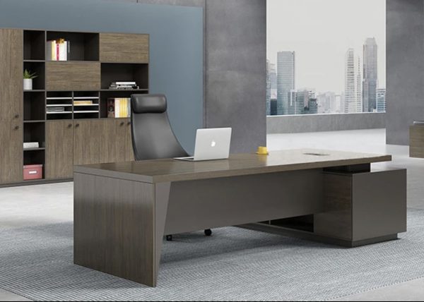 Executive Table ETMC - 11